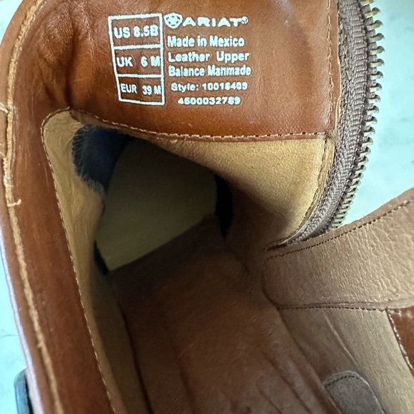 Ariat Two24 Ready to Go leather bootie. - Picture 5 of 8